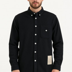 SİYAH BEYAZ DÜĞME DETAYLI GÖMLEK